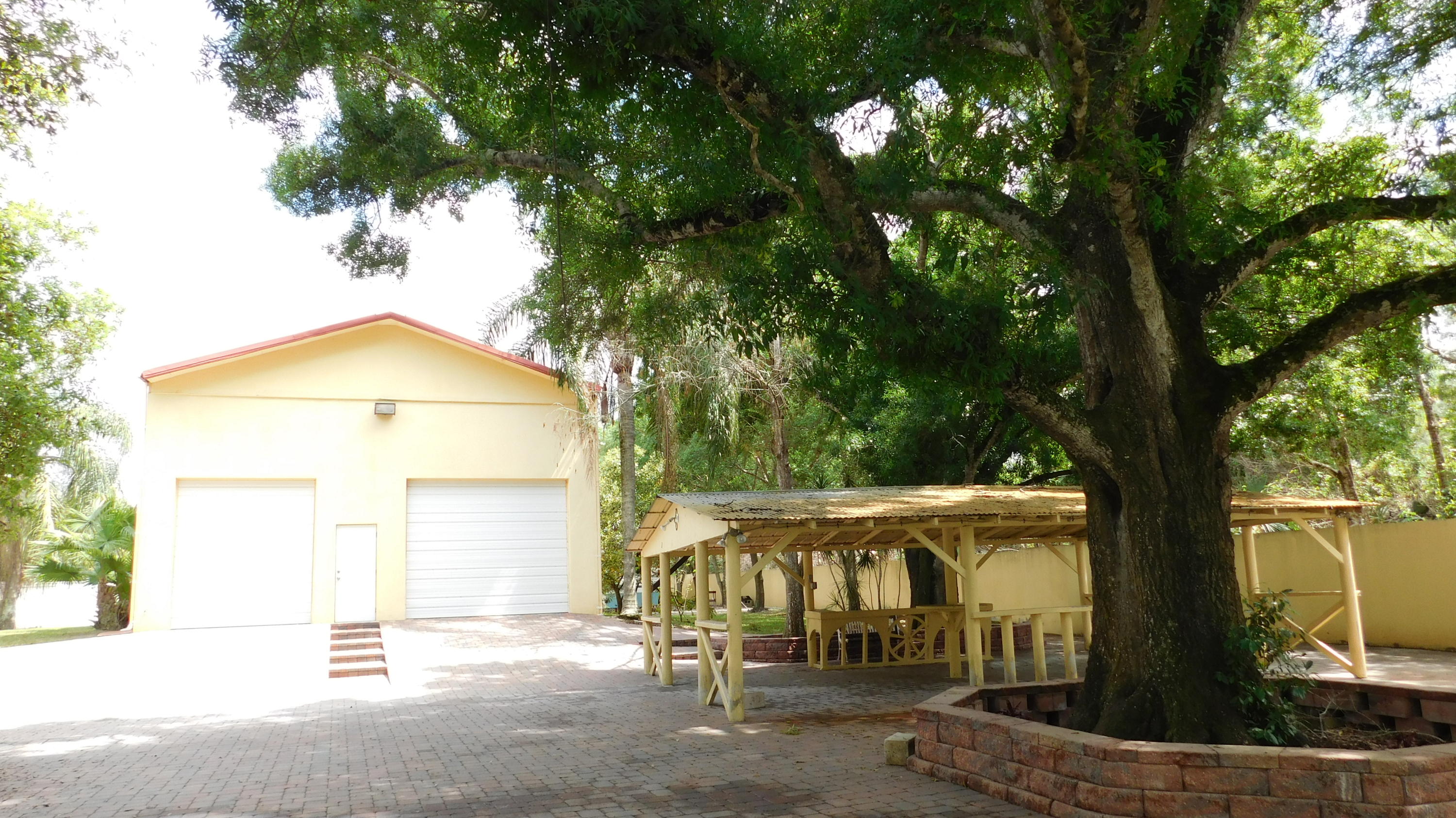 2880 B Road Loxahatchee, FL 33470 - Photo 41 of 52 2 STORY BUILDING