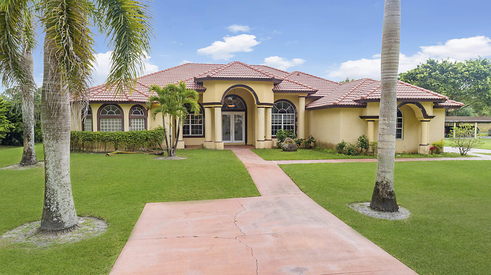 2880 B Road Loxahatchee, FL 33470 - Photo 49 of 52 4/3.1 POOL HOME W/ COTTAGE