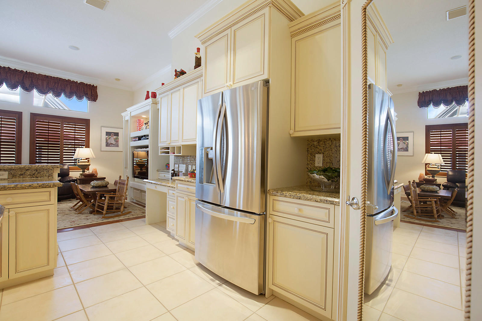 2880 B Road Loxahatchee, FL 33470 - Photo 9 of 52 CUSTOM KITCHEN