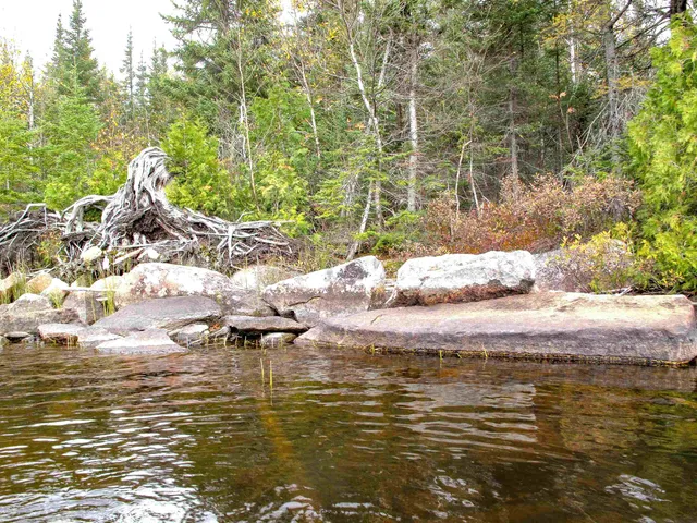 $950,000 | 2-3 Fullerton Road, Grand Marais, MN 55604