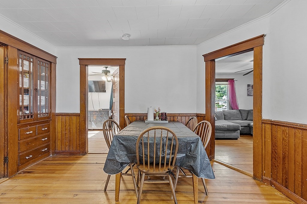 17 Foss Road Gardner, MA 01440 - Photo 12 of 28 Gallery Image 12