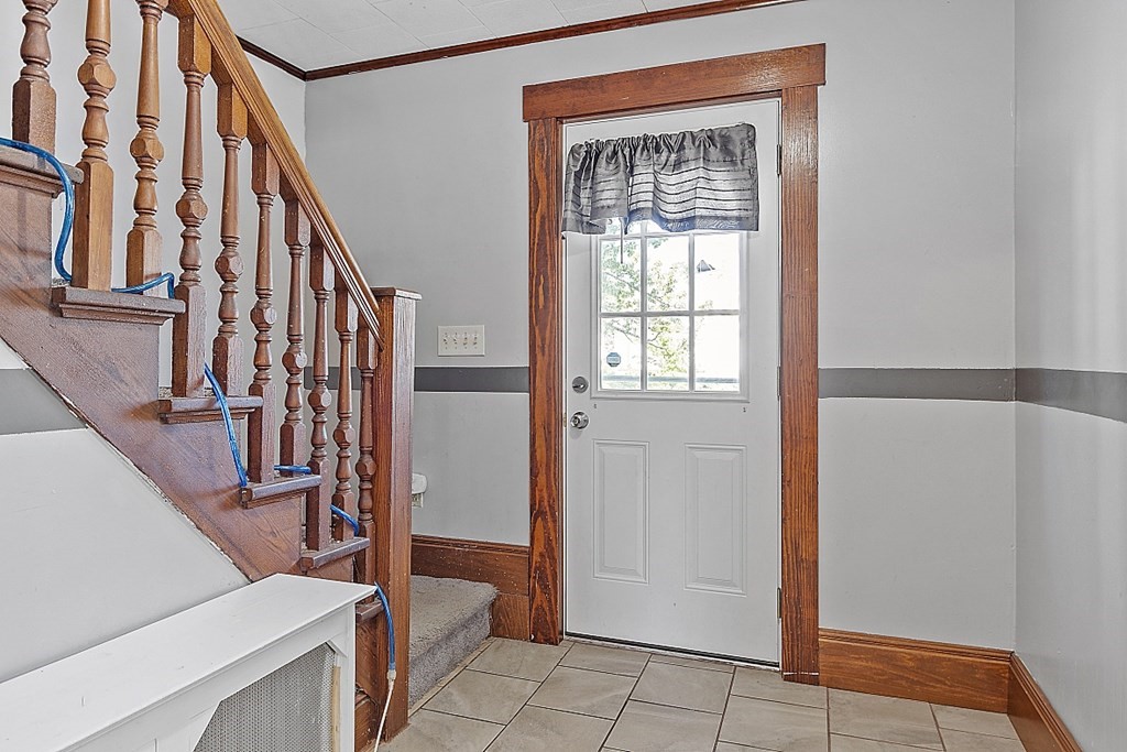 17 Foss Road Gardner, MA 01440 - Photo 18 of 28 Gallery Image 18