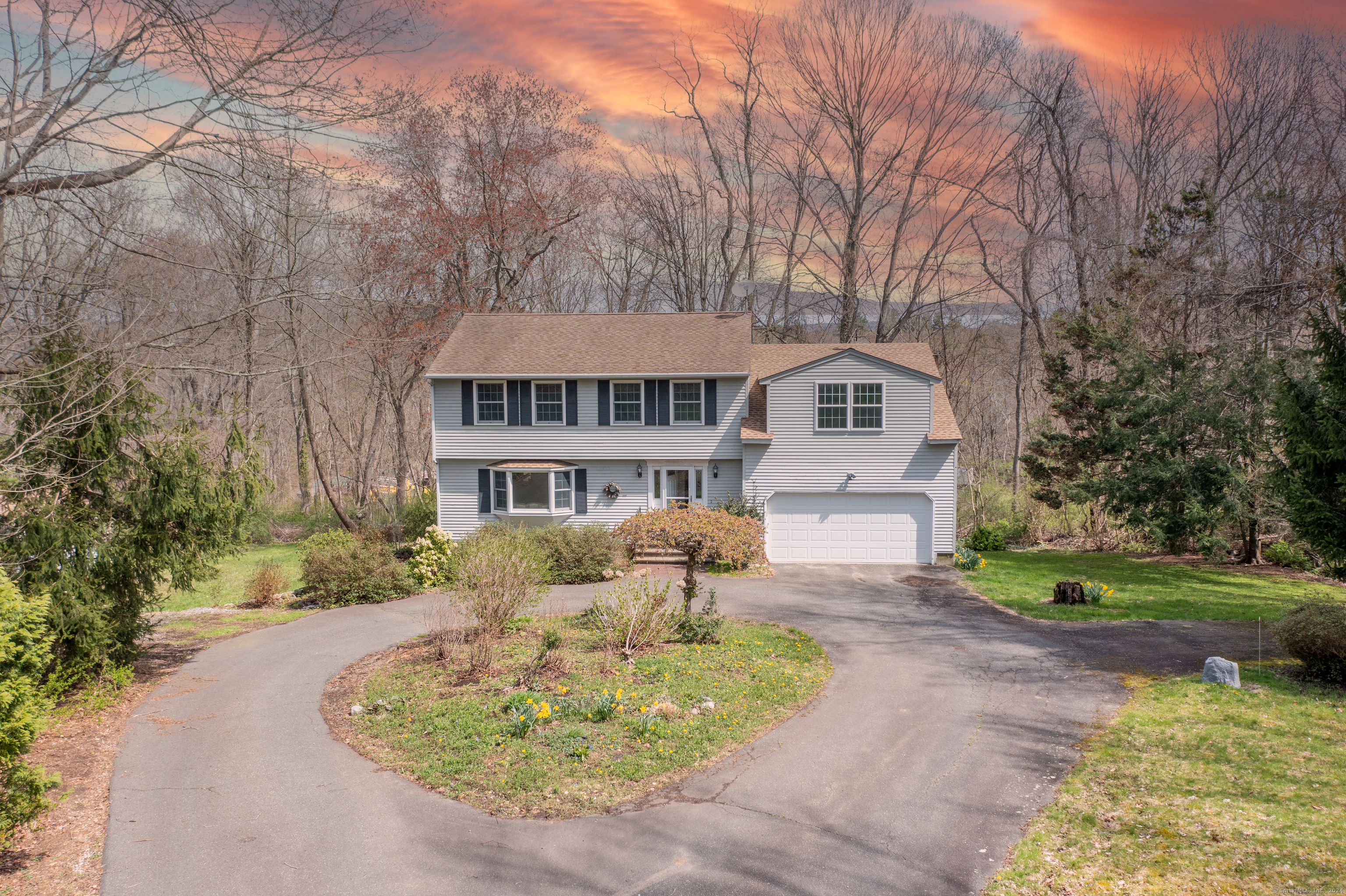23 Ridge Road Essex, CT 06409 - Photo 1 of 1