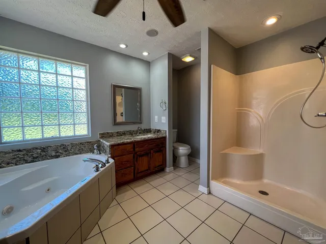 $2,250 | 7342 Wymart Road, Pensacola, FL 32526