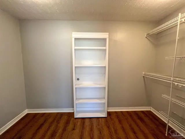 $2,250 | 7342 Wymart Road, Pensacola, FL 32526