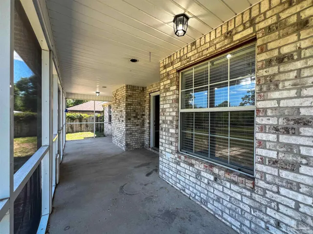 $2,250 | 7342 Wymart Road, Pensacola, FL 32526