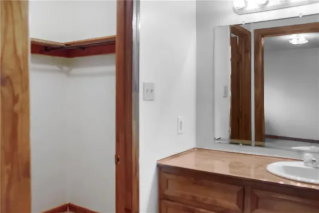 $1,595 | 4880 Viola Street, New Orleans, LA 70126