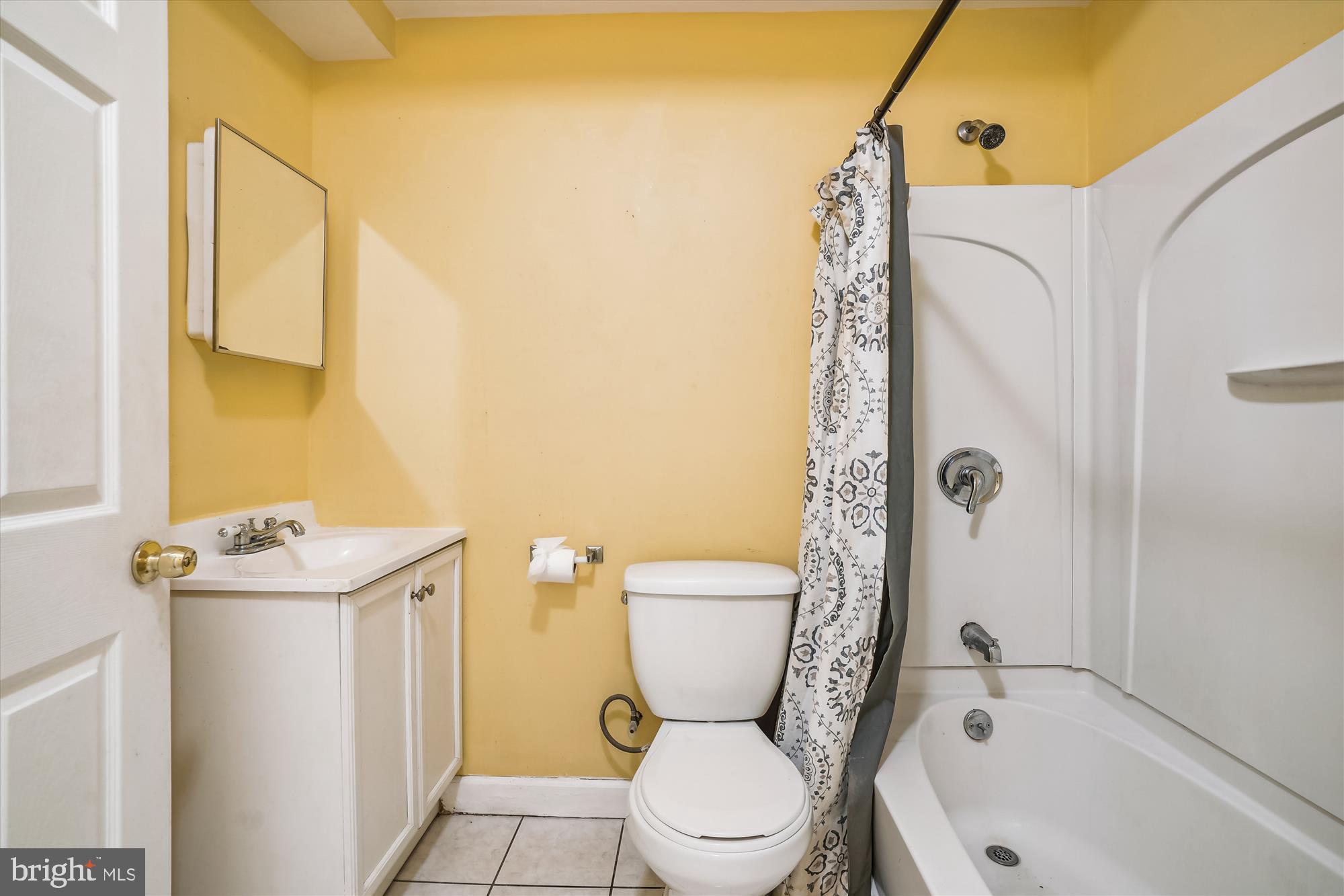 4011 Sapling Way Triangle, VA 22172 - Photo 66 of 88 Full Bathroom - Lower Level