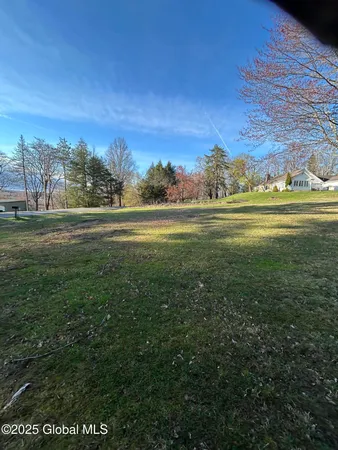 $125,000 | 55 E Road, Brunswick, NY 12180