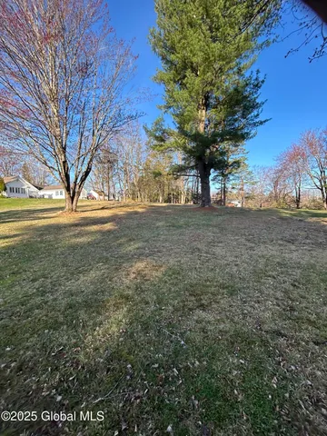 $125,000 | 55 E Road, Brunswick, NY 12180