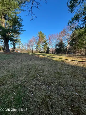 $125,000 | 55 E Road, Brunswick, NY 12180