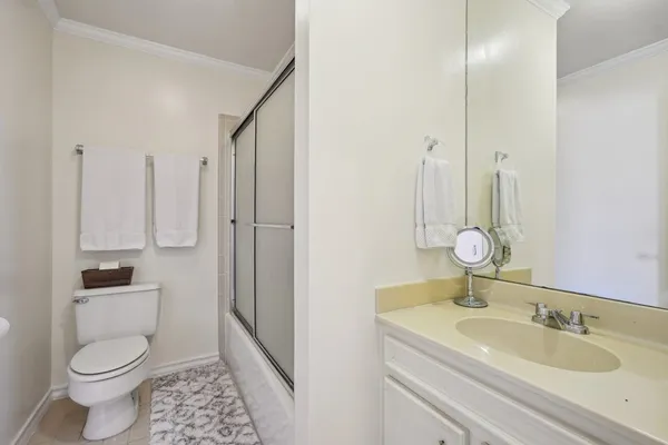 $359,000 | 106 St Andrews Loop, Kerrville, TX 78028