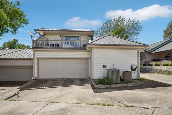 $359,000 | 106 St Andrews Loop, Kerrville, TX 78028