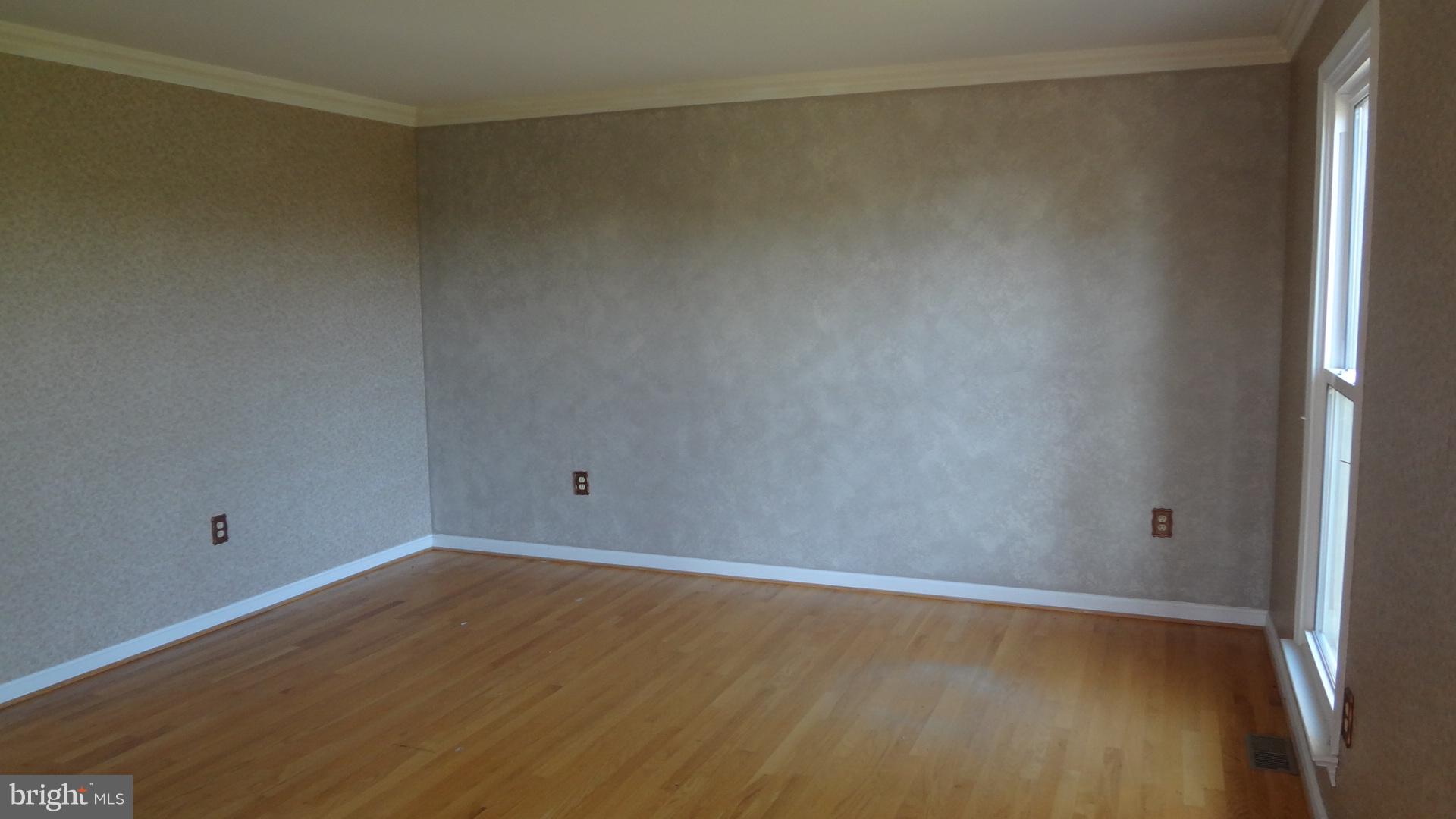 5235 Mt Zion Road Frederick, MD 21703 - Photo 7 of 24 Dining Room