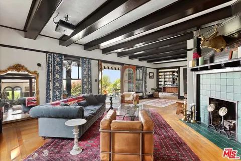 $12,000 | 1046 West Kensington Road, Los Angeles, CA 90026
