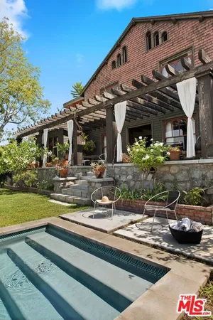 $15,400 | 1046 West Kensington Road, Los Angeles, CA 90026