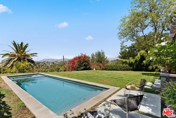 $15,400 | 1046 West Kensington Road, Los Angeles, CA 90026