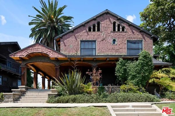 $15,400 | 1046 West Kensington Road, Los Angeles, CA 90026