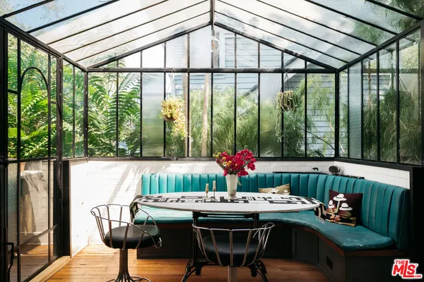 $15,400 | 1046 West Kensington Road, Los Angeles, CA 90026