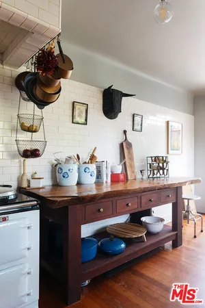 $15,400 | 1046 West Kensington Road, Los Angeles, CA 90026