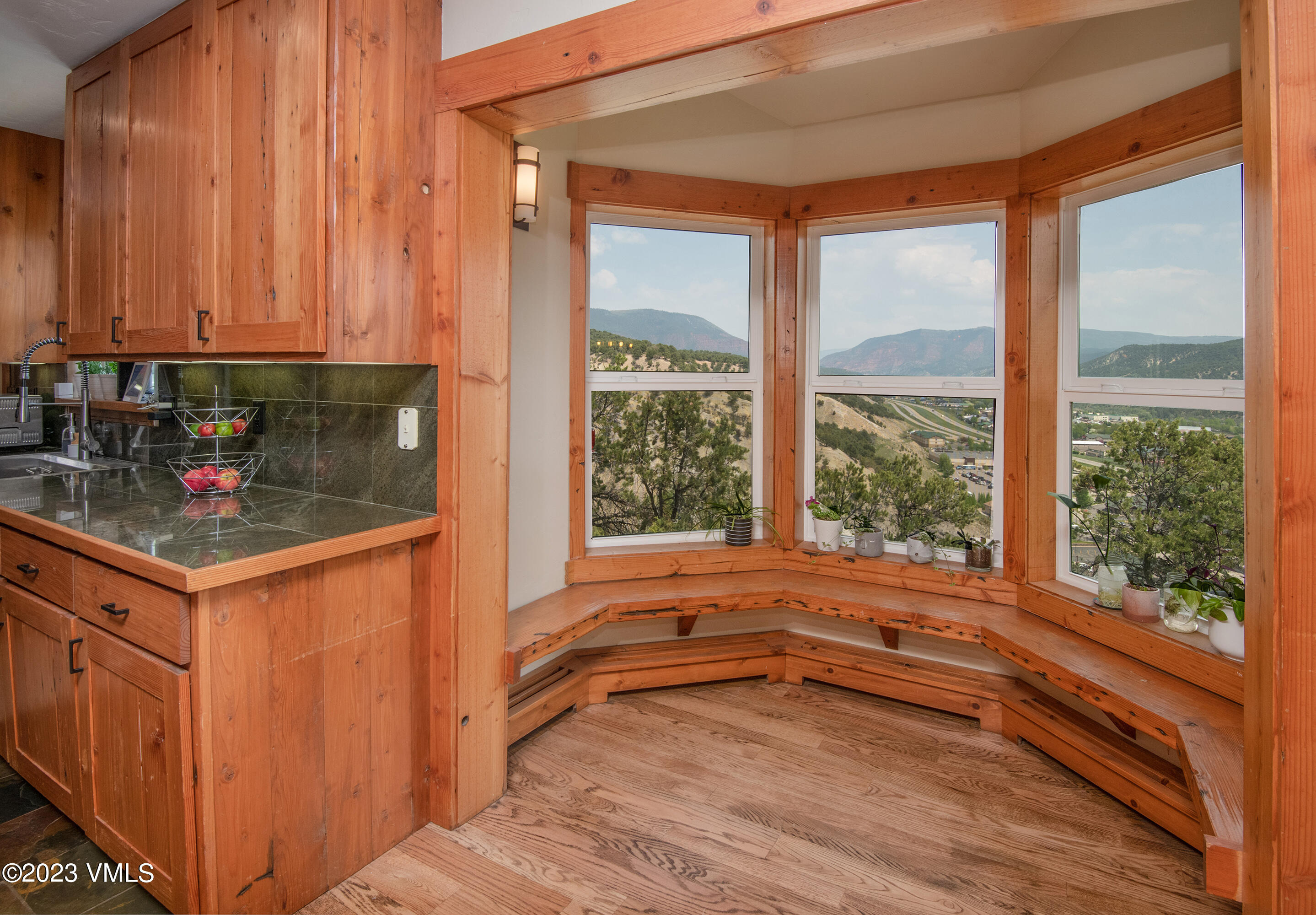 686 Mesa Drive Eagle, CO 81631 - Photo 12 of 73 Welcome Home