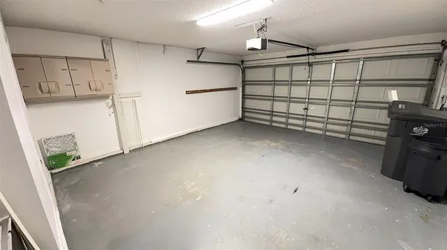 $2,600 | 8517 Fawn Creek Drive, Tampa, FL 33626