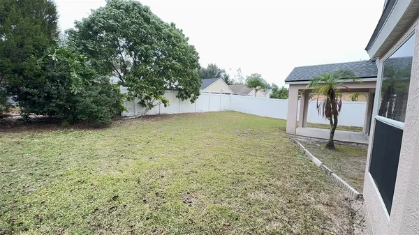 $2,550 | 8517 Fawn Creek Drive, Tampa, FL 33626