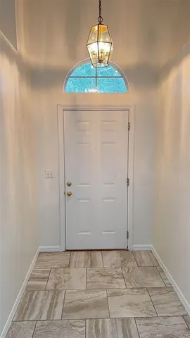 $2,600 | 8517 Fawn Creek Drive, Tampa, FL 33626