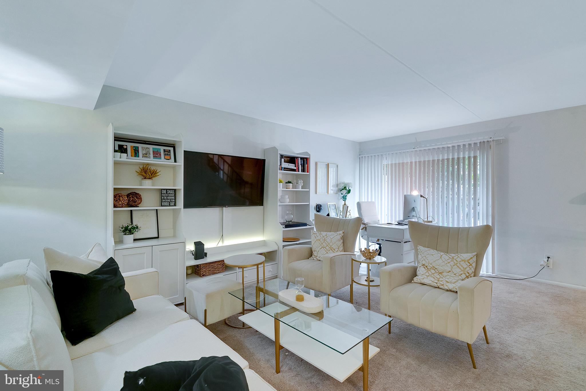 63 Old Forge Crossing Wayne, PA 19087 - Photo 2 of 25