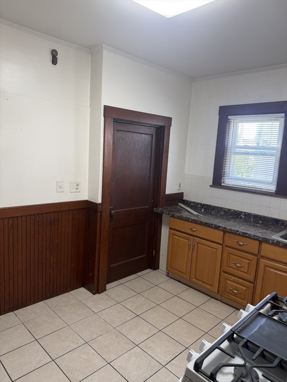 32 Adams Street, Unit 32 Watertown, MA 02472 - Photo 13 of 15 Gallery Image 13