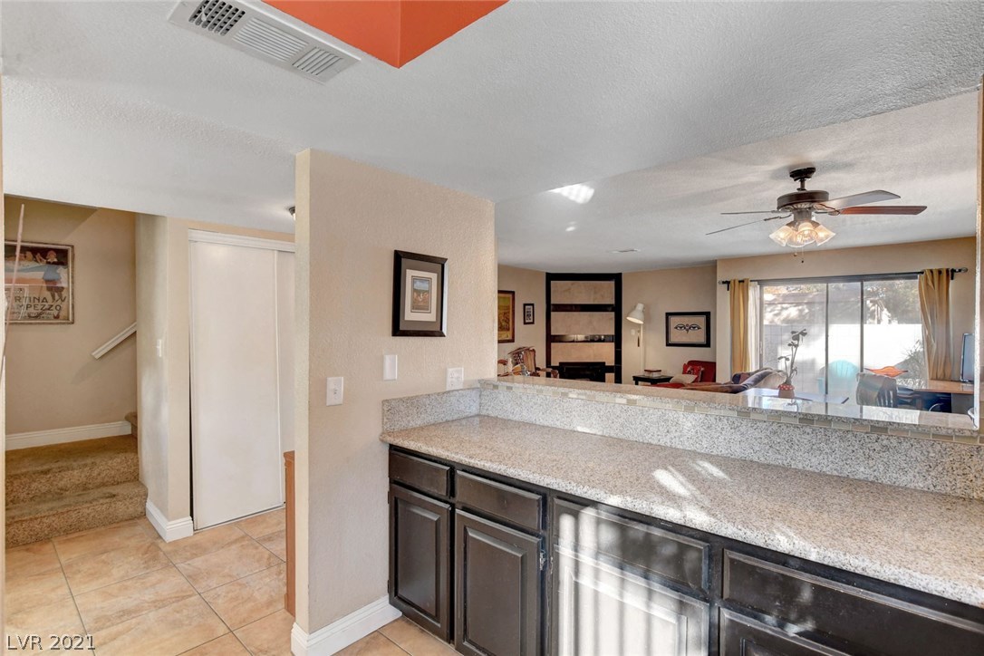 3390 Racquet Street Las Vegas, NV 89121 - Photo 12 of 49 Gallery Image 12