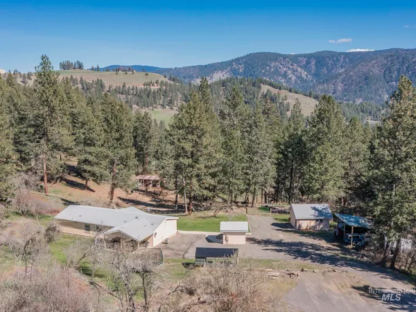 $499,000 | 77 Poplar Drive, Grangeville, ID 83530