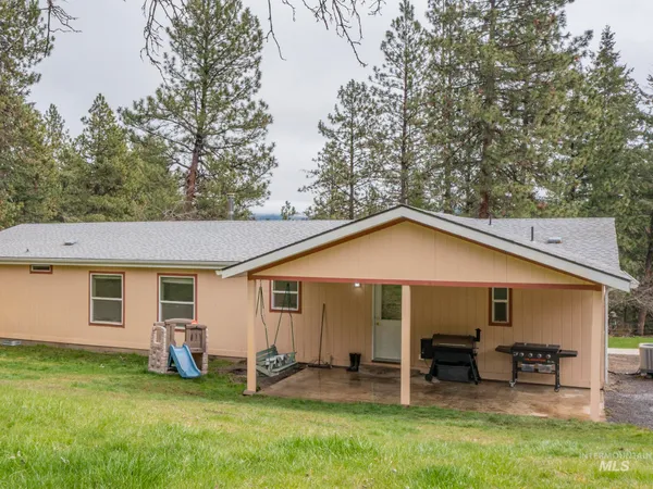 $499,000 | 77 Poplar Drive, Grangeville, ID 83530