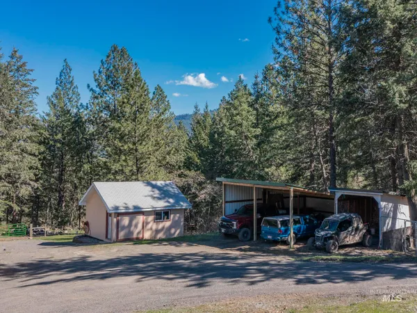 $499,000 | 77 Poplar Drive, Grangeville, ID 83530