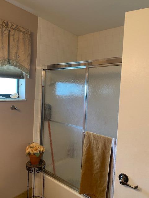 7848 Beechfern Circle, Unit 39 Tamarac, FL 33321 - Photo 12 of 19 a close view of closet