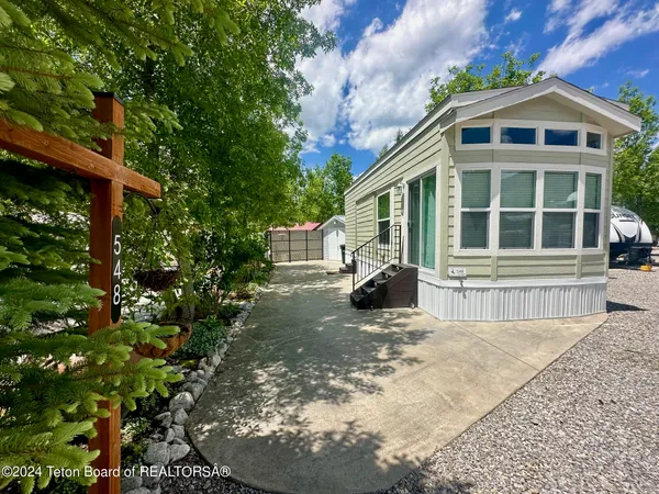 $198,000 | 548 Oxbow Drive, Thayne, WY 83127
