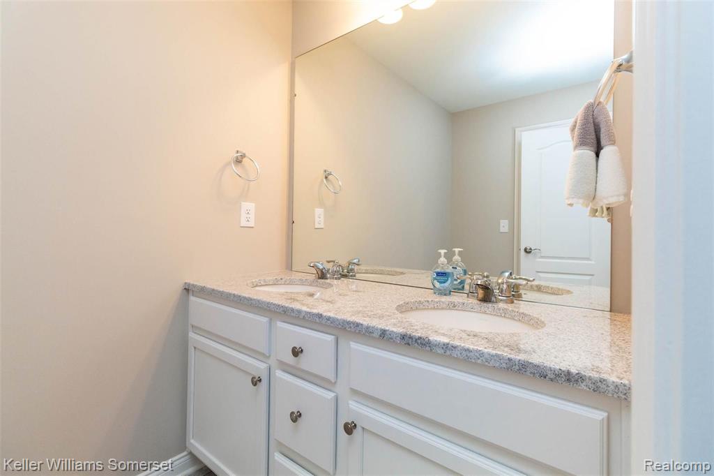 2854 Prairie View Road Ann Arbor, MI 48108 - Photo 31 of 48