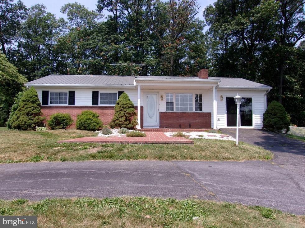 14516 Mercersburg Road Clear Spring, MD 21722 - Photo 2 of 30