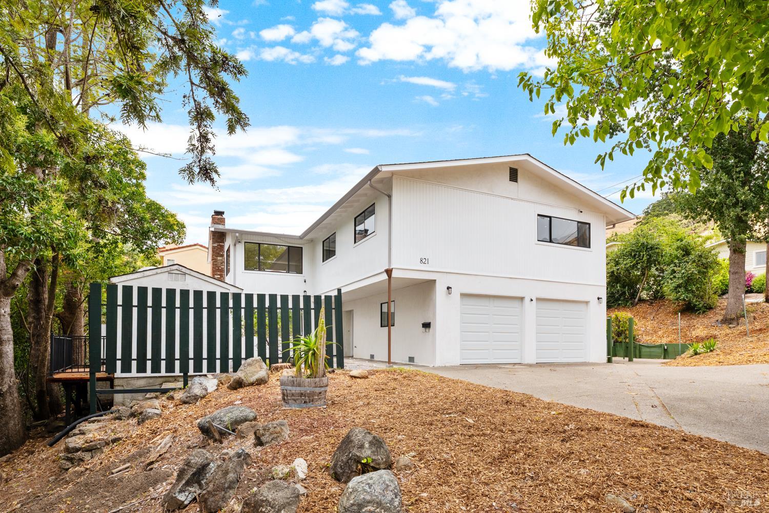 821 Las Colindas Road San Rafael, CA 94903 - Photo 2 of 69