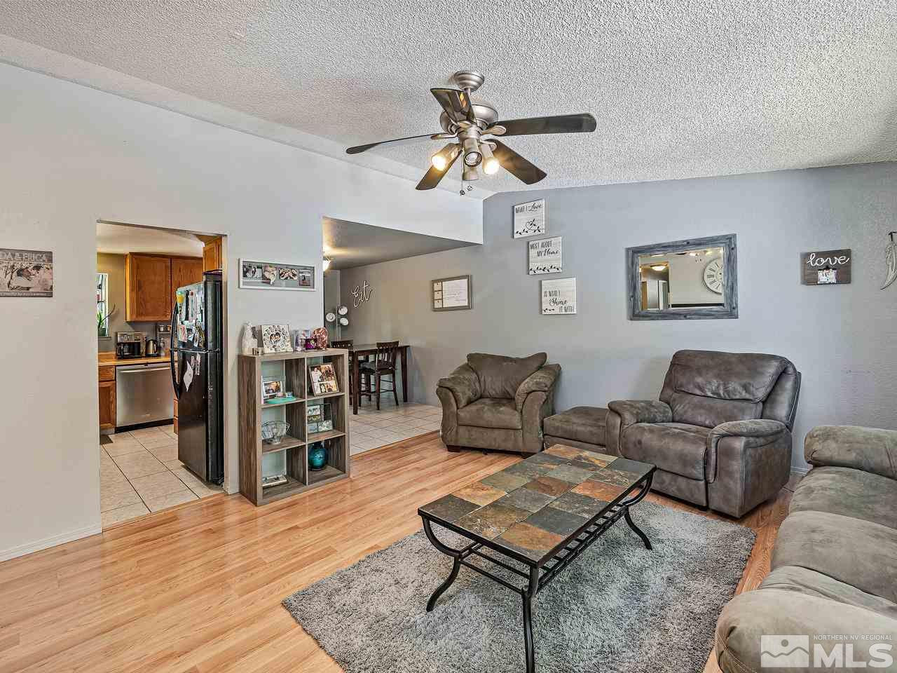 8460 Gipsy Way Reno, NV 89506 - Photo 4 of 20 Photo 4