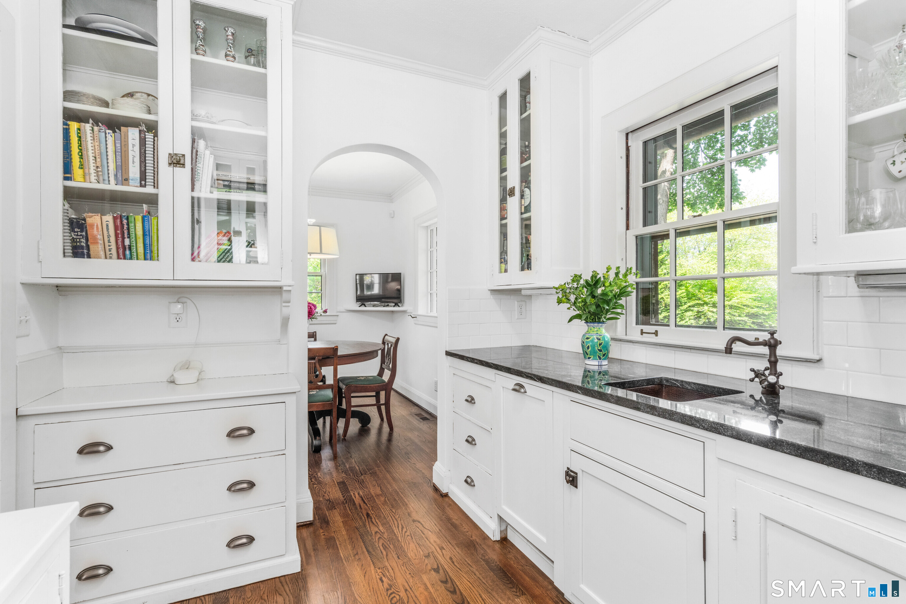 7 Fernwood Road West Hartford, CT 06119 - Photo 16 of 40