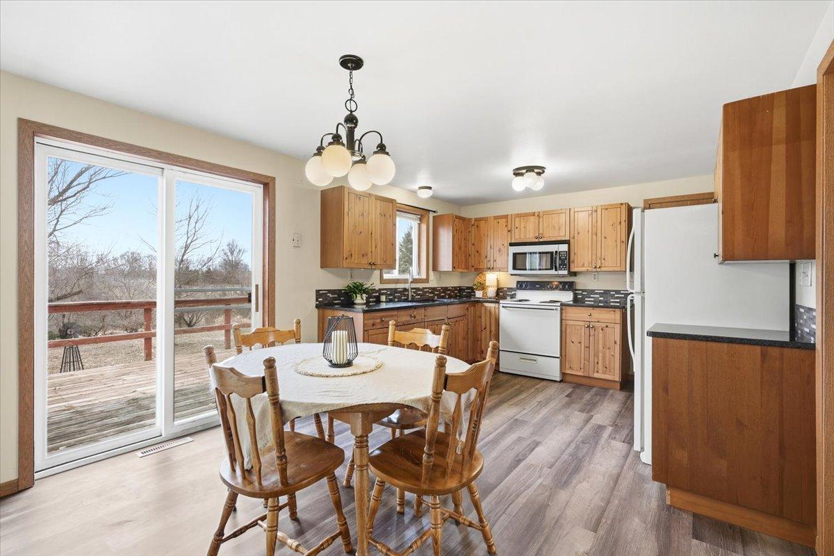 1840 Winding Trail Road New Richmond, WI 54017 - Photo 6 of 25