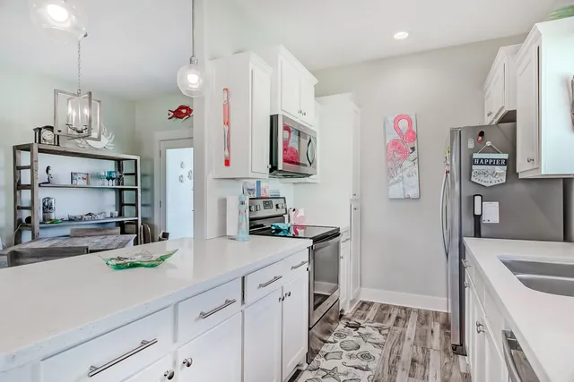 $375,000 | 3292 Hidden Gold Crystal Beach, Crystal Beach, TX 77650