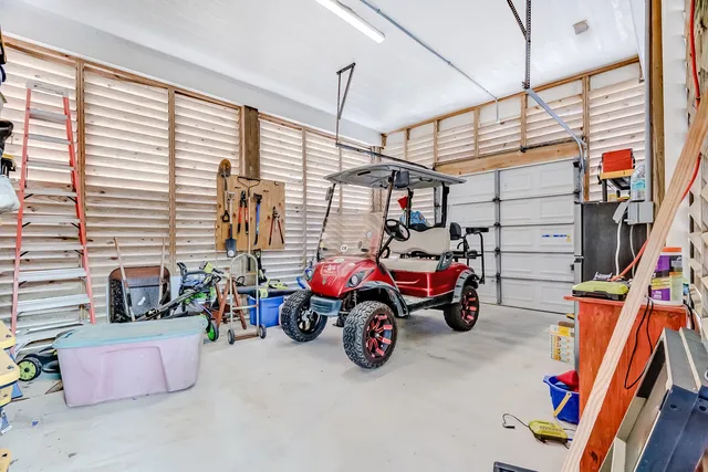 $375,000 | 3292 Hidden Gold Crystal Beach, Crystal Beach, TX 77650