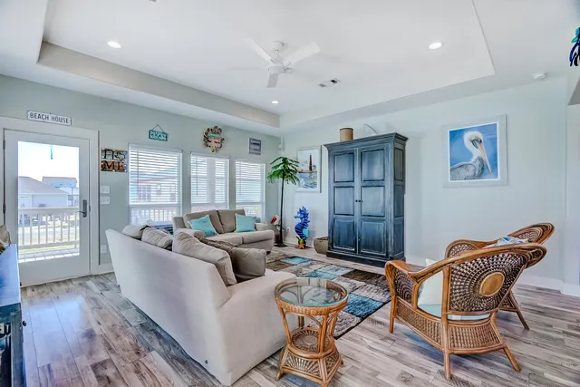 $375,000 | 3292 Hidden Gold Crystal Beach, Crystal Beach, TX 77650