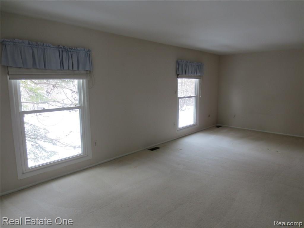 1403 Paddle Wheel Lane, Unit 41 Rochester, MI 48306 - Photo 26 of 34 IMG_0787.JPG
