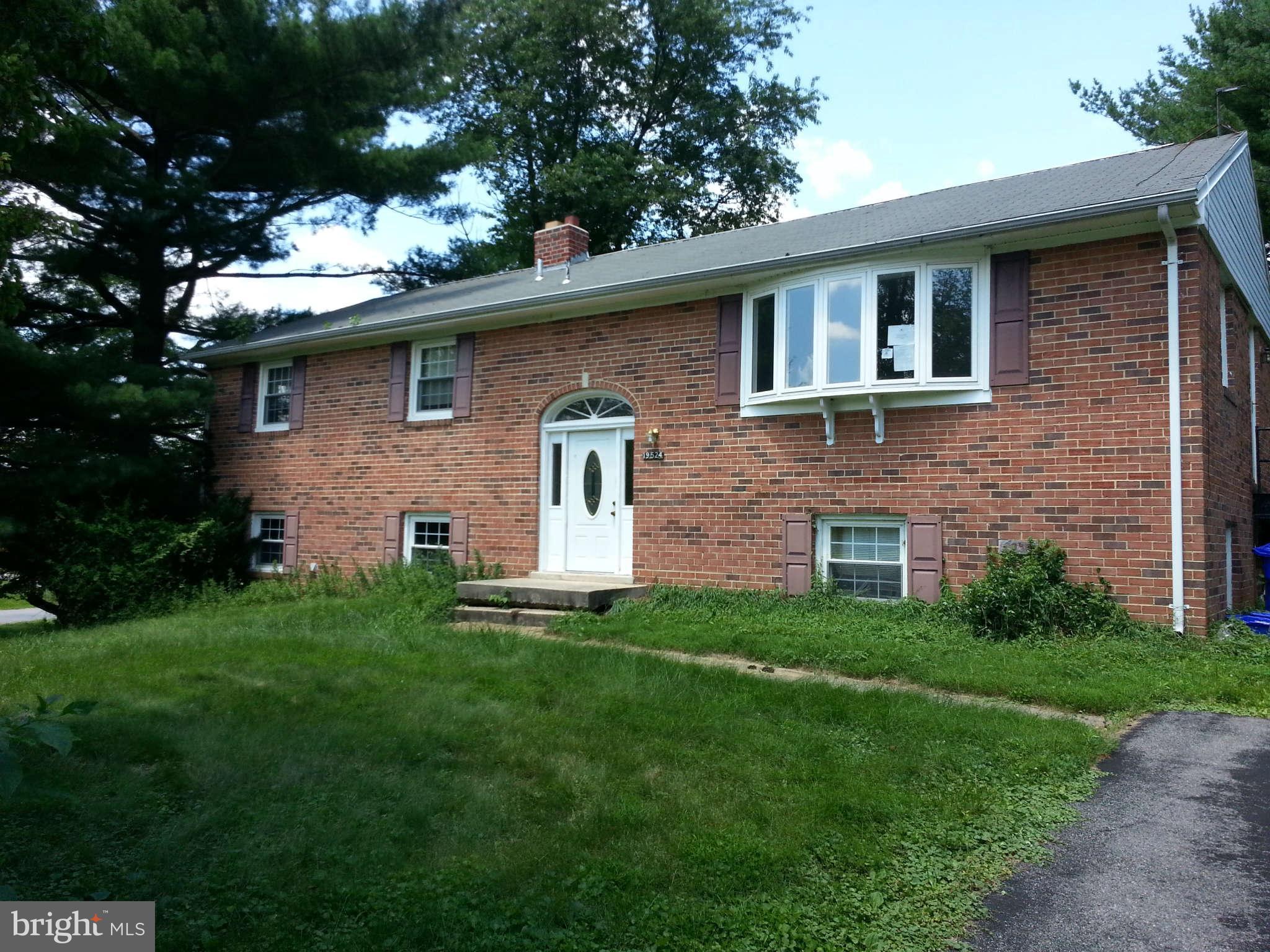 19524 Olney Mill Road Olney, MD 20832 - Photo 3 of 17 Exterior General