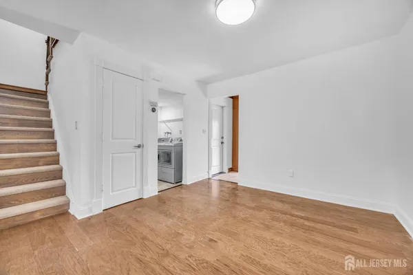 $465,000 | 1335 Tupelo Court, North Brunswick, NJ 08902