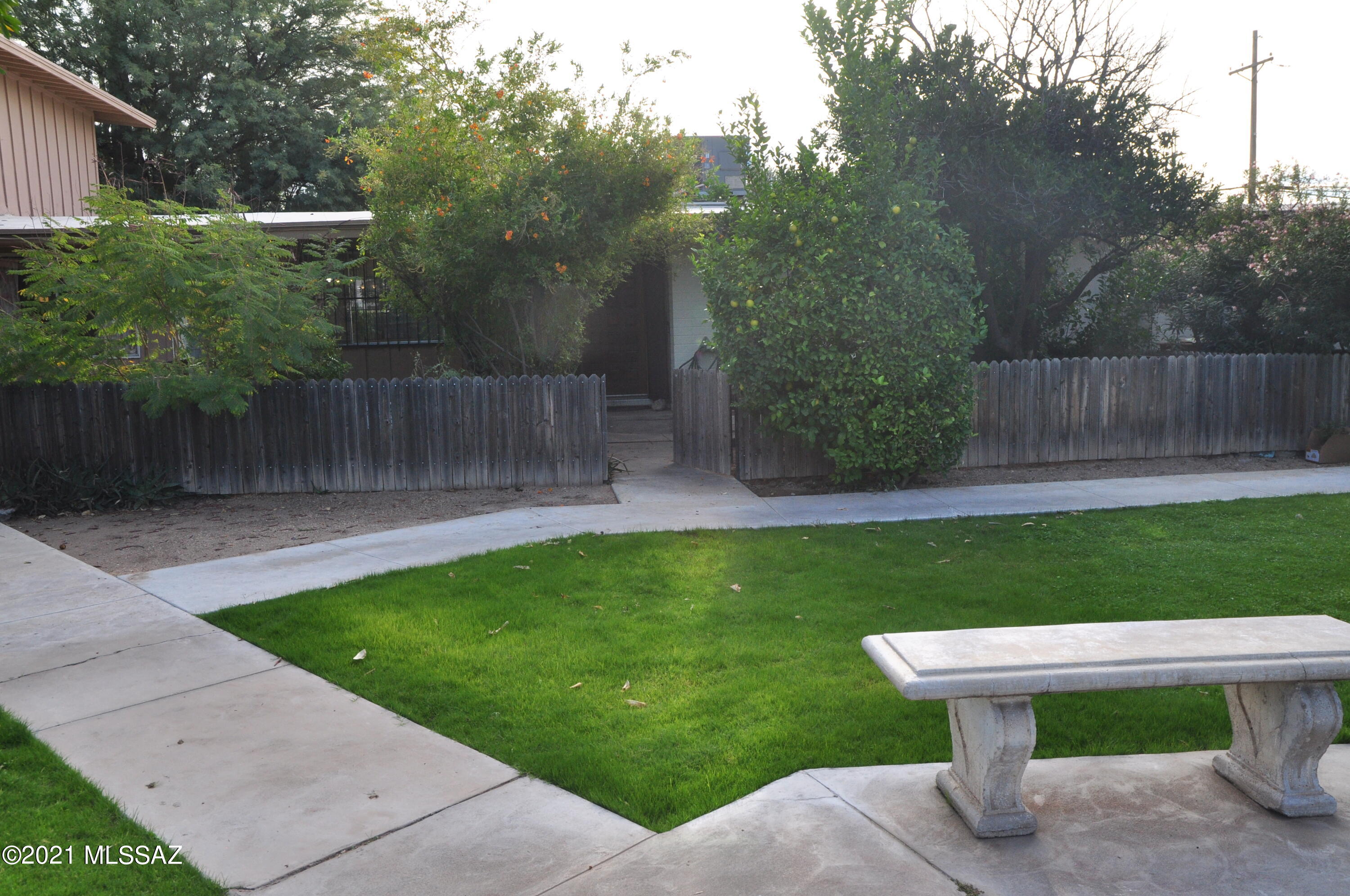 5901 North Oracle Road, Unit 2 Tucson, AZ 85704 - Photo 13 of 19