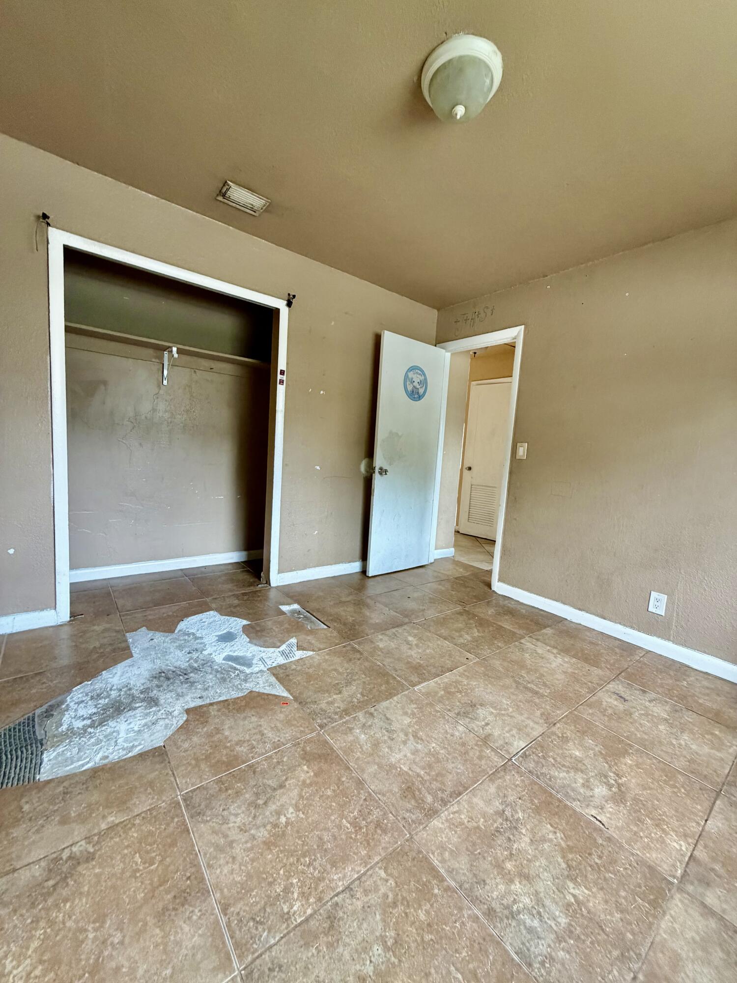 3243 Grove Road Boynton Beach, FL 33435 - Photo 14 of 33 IMG_1170